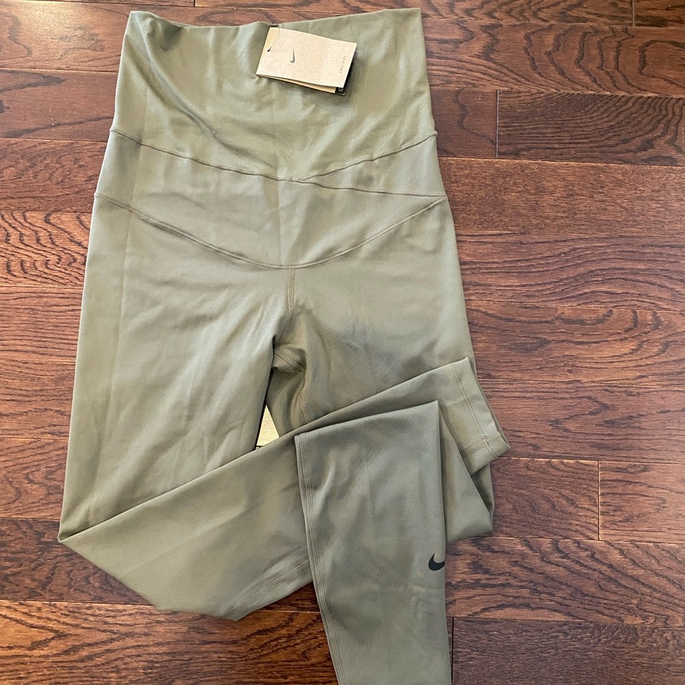 Nike Green high waist leggings